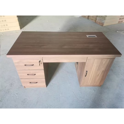 艾依德辦公桌AYD-Z04